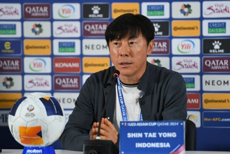 Shin Tae Yong đã nói rằng họ thua vì đang thi đấu trên đất Qatar 